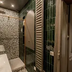 Luxurious 3-bedroom Lafayette Printemps Apartment
