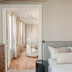Luxurious 3-bedroom Lafayette Printemps Apartment