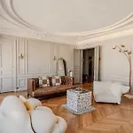 Apartment Luxurious 3-bedroom Lafayette Printemps