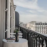 Luxurious 3-bedroom Lafayette Printemps *