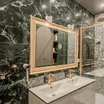 Apartment Luxurious 3-bedroom Lafayette Printemps Paris