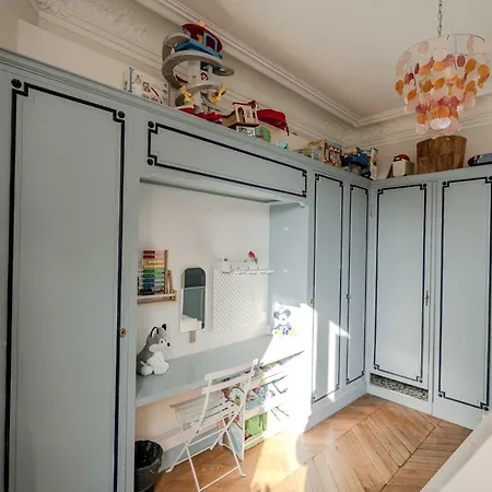 Luxurious 3-bedroom Lafayette Printemps * Paris