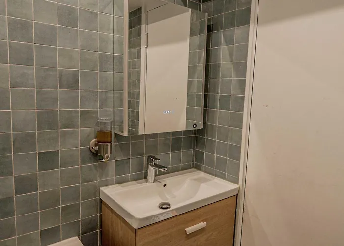 Luxurious 3-bedroom Lafayette Printemps * Paris