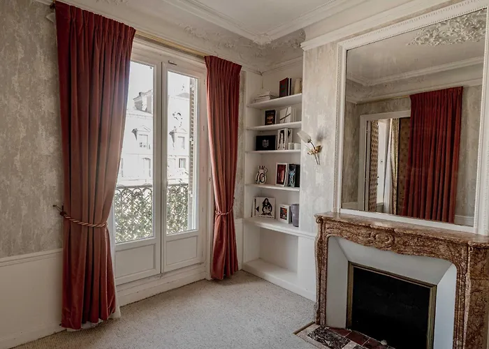 Lägenhet Luxurious 3-bedroom Lafayette Printemps Paris