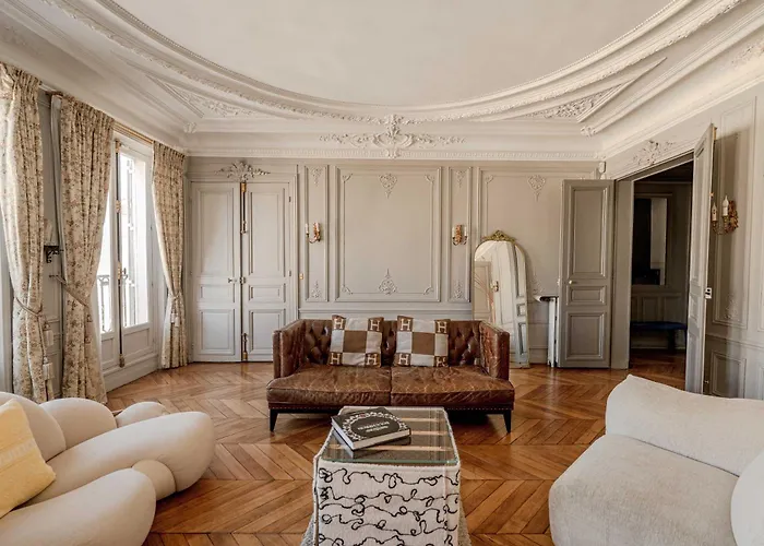 Luxurious 3-bedroom Lafayette Printemps * Paris