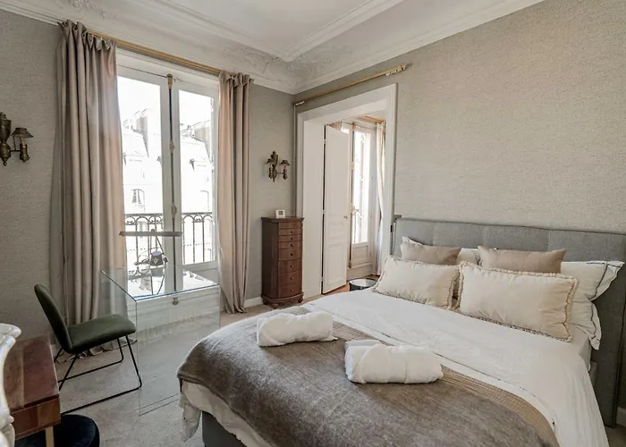 Luxurious 3-bedroom Lafayette Printemps Lägenhet